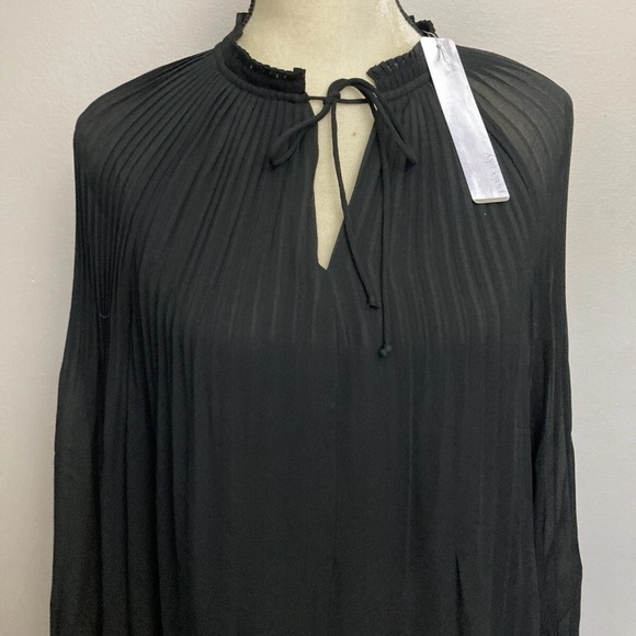 12-17 Black blouse top Small NWT Core Basic Minimalist Pleated - Picture 2 of 3